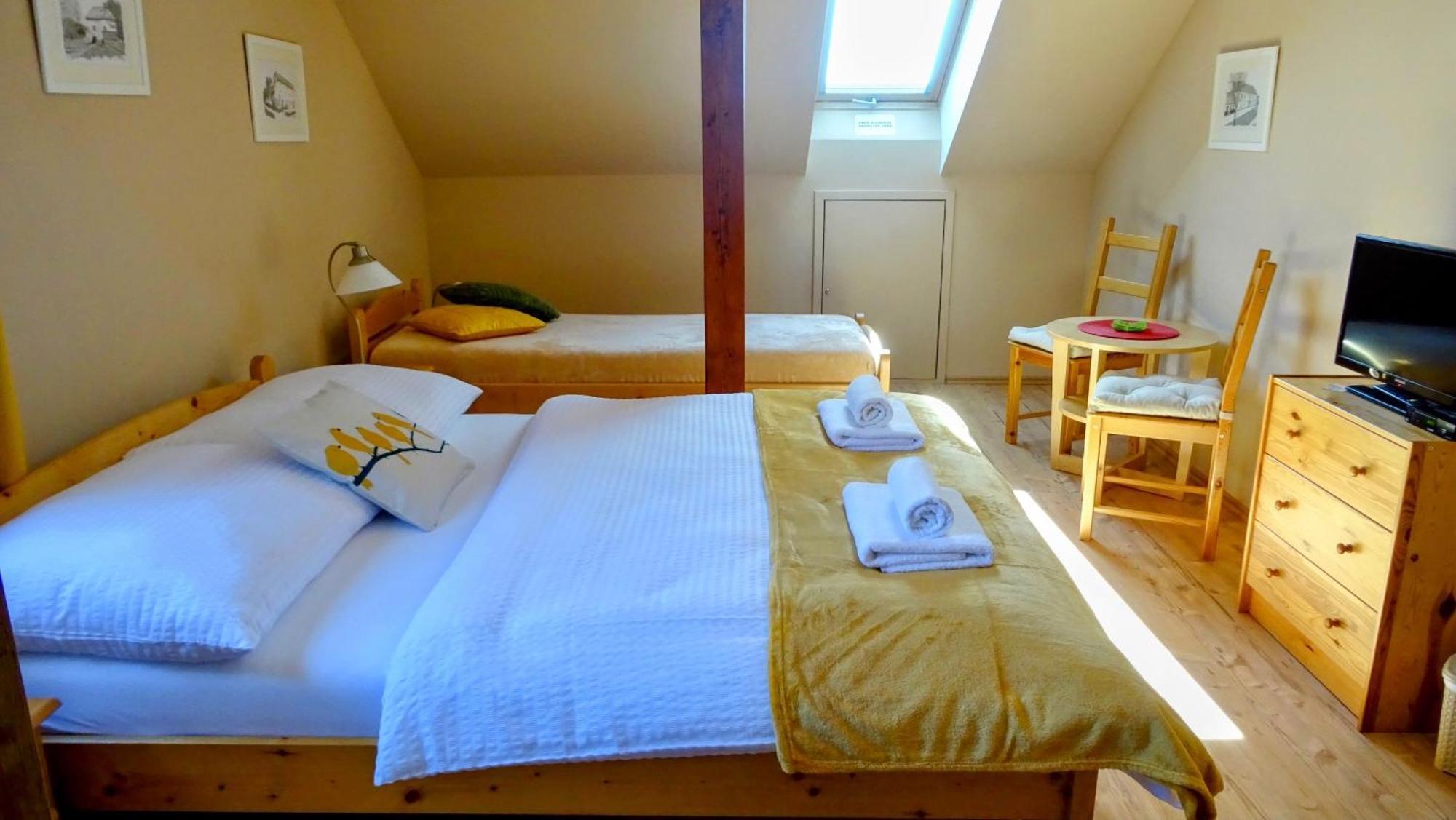 Apartman Nesyt Sedlec  Exteriör bild